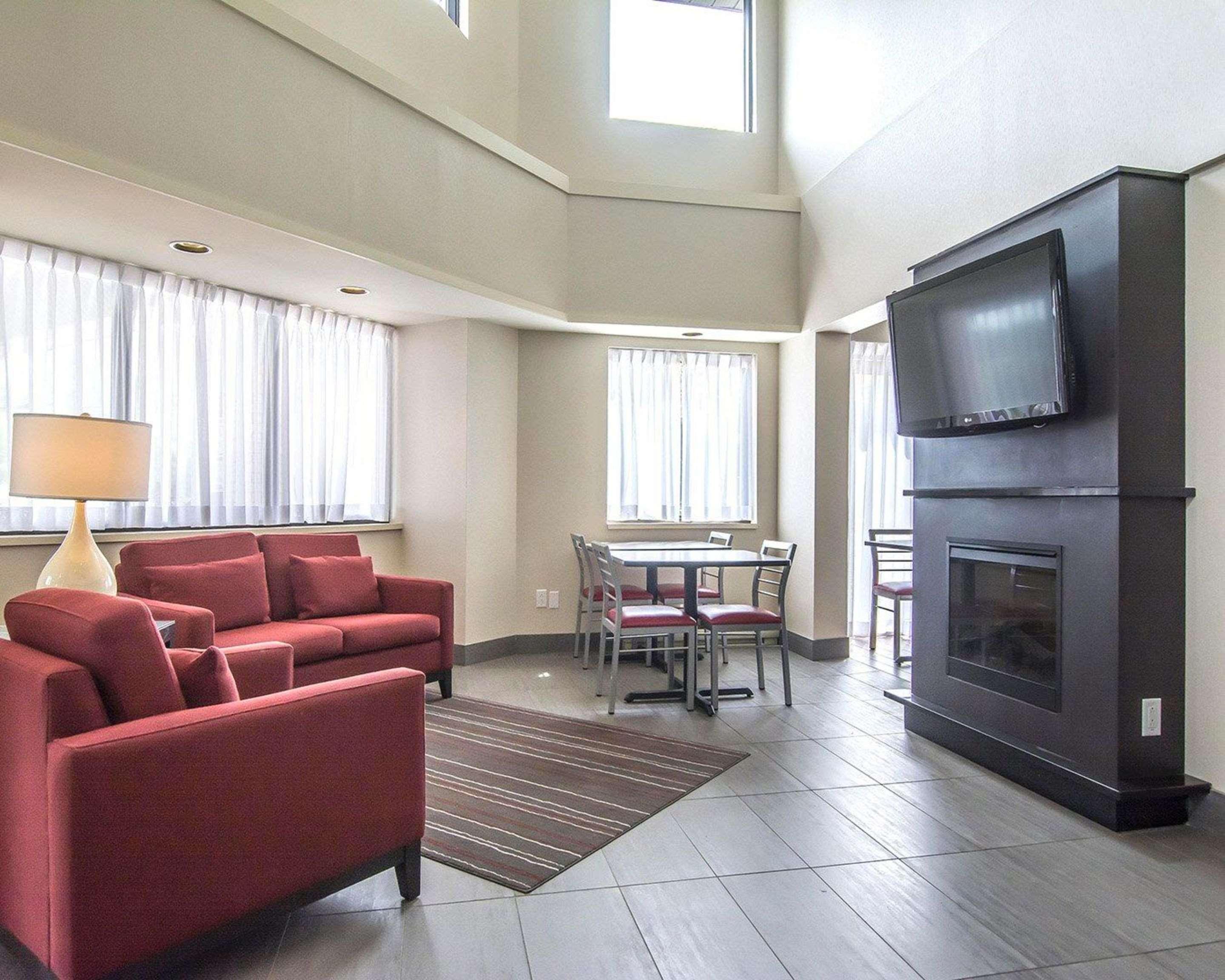 Comfort Inn